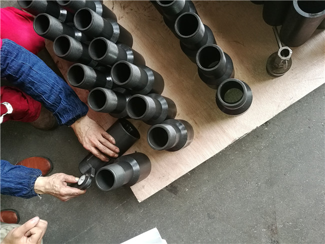 油套管轉換接頭